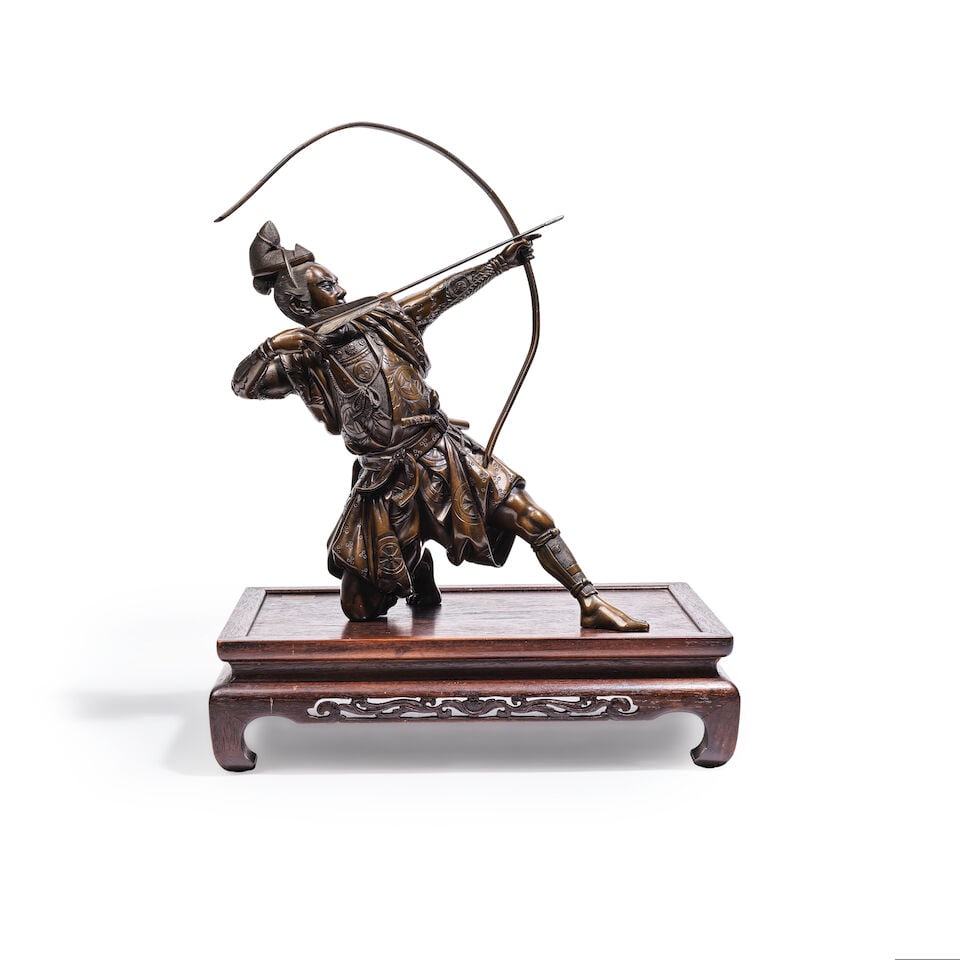 STATUETTE D'UN ARCHER EN BRONZE Japon, période Meiji (1868-1912) (2) (1 of 5)
