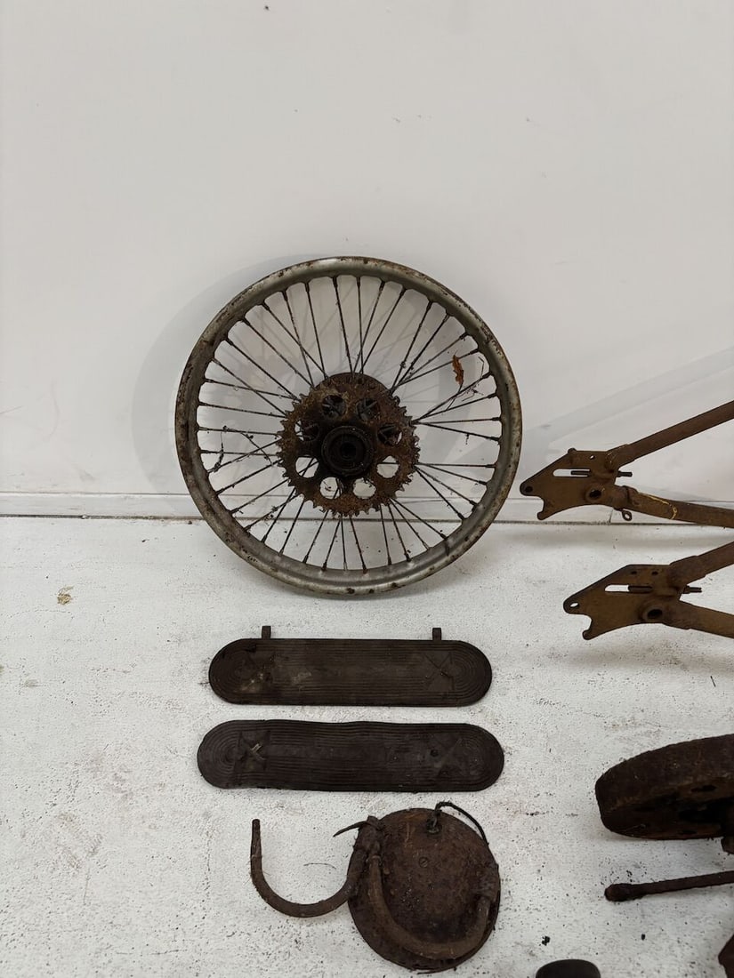 1924 Henderson 1,301cc Deluxe Project - 12