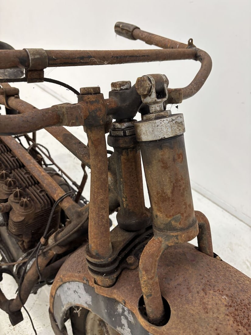 1925 Henderson 1,300cc De Luxe Project - 14