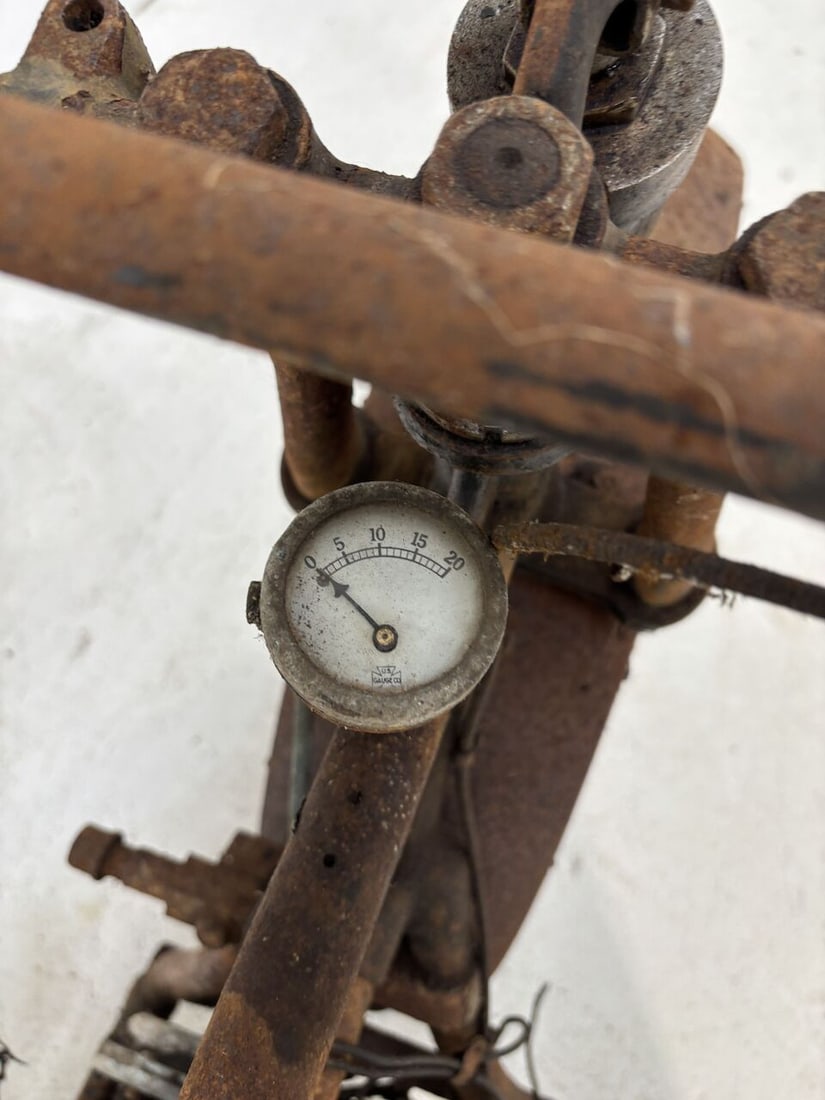 1925 Henderson 1,300cc De Luxe Project - 4