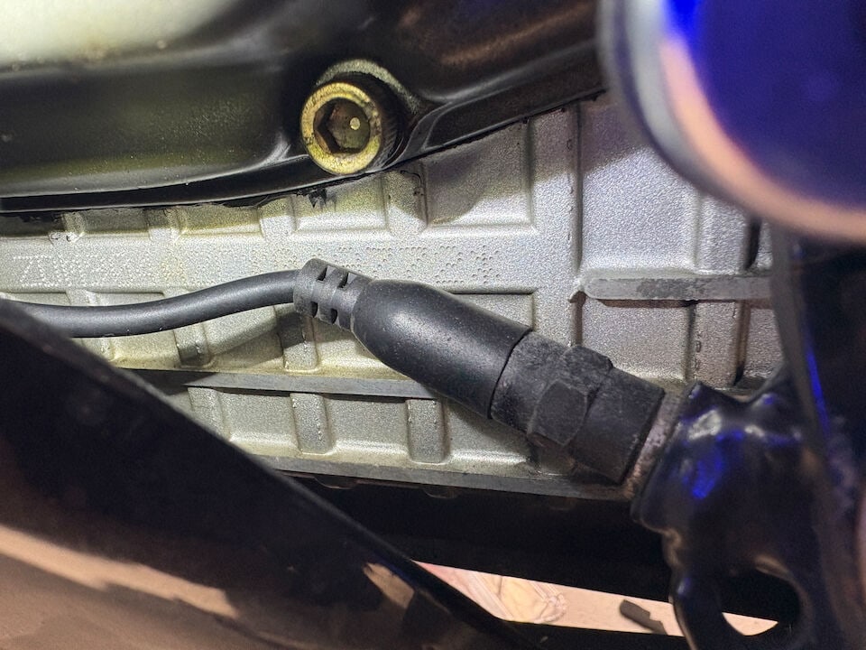 c.1999 Bimota 904cc DB4 Frame no. ZE5DB4000XR000127 Engine no. ZDM904A2C*049772* - 3