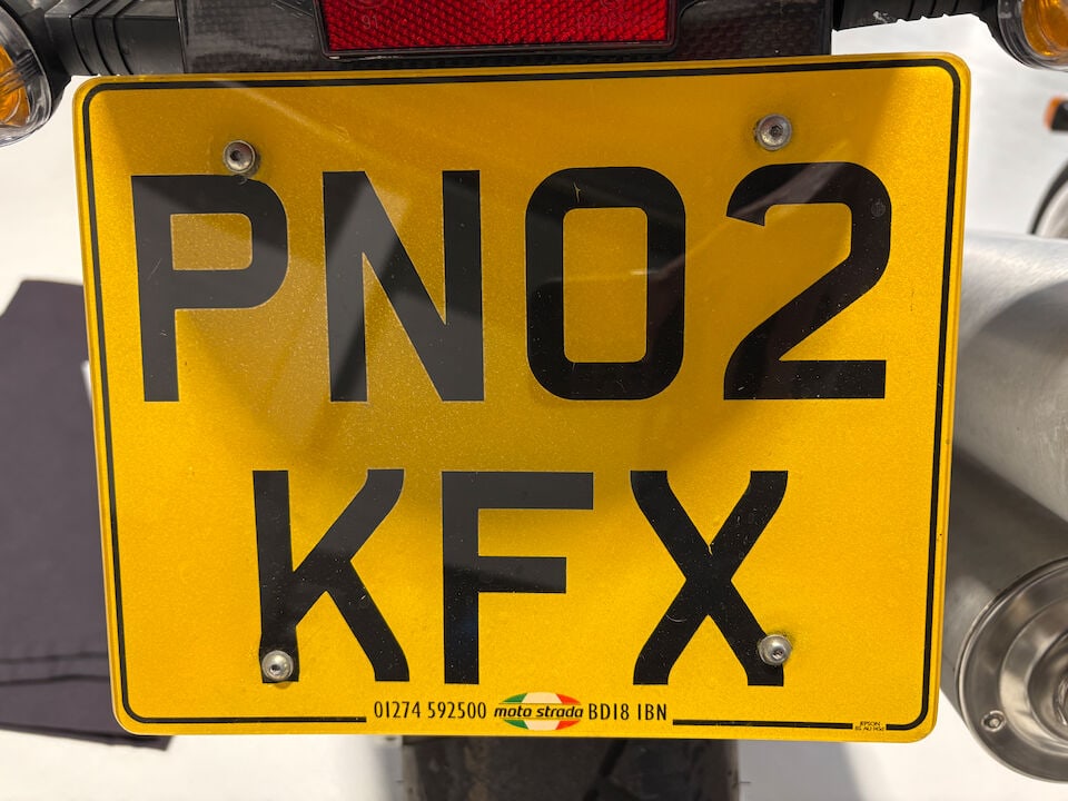 c.1999 Bimota 904cc DB4 Frame no. ZE5DB4000XR000127 Engine no. ZDM904A2C*049772* - 4