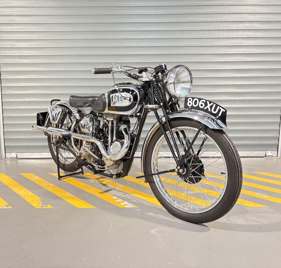 1938 AJS 348cc Model 26 Silver Streak Frame no. 5937 Engine no. 38/26SS 64548 A - 14