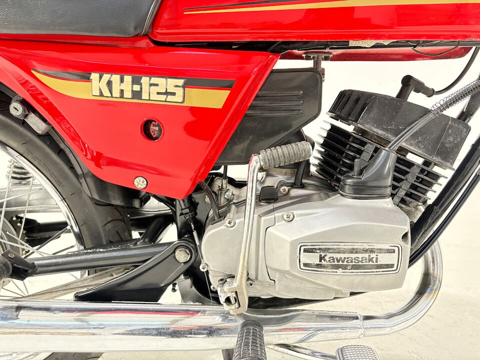 1987 Kawasaki KH-125 Frame no. KH125K-004301 Engine no. KH125DE014535 - 12