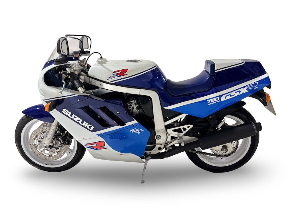 1988 Suzuki GSX-R750J 'Slingshot' Frame no. GR77A-102925 Engine no. R707-103844 - 3