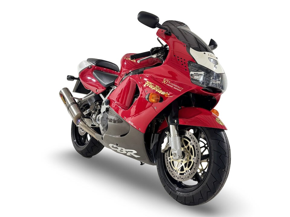 Only 952 miles from new, number '15' of the 50th Anniversary Limited Edition, 1998 Honda CB900RR... - 4