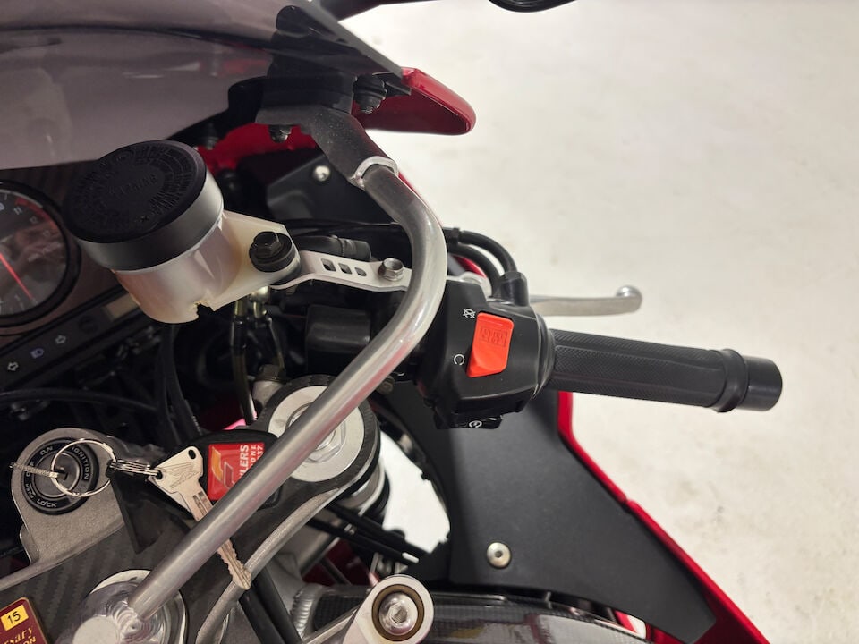 Only 952 miles from new, number '15' of the 50th Anniversary Limited Edition, 1998 Honda CB900RR... - 8