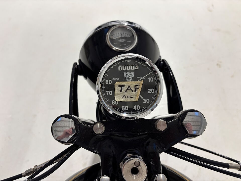 Offered from the estate of the late Len Clutterbuck, 1952/1946 Velocette 349cc MAC Frame no. MB ... - 16