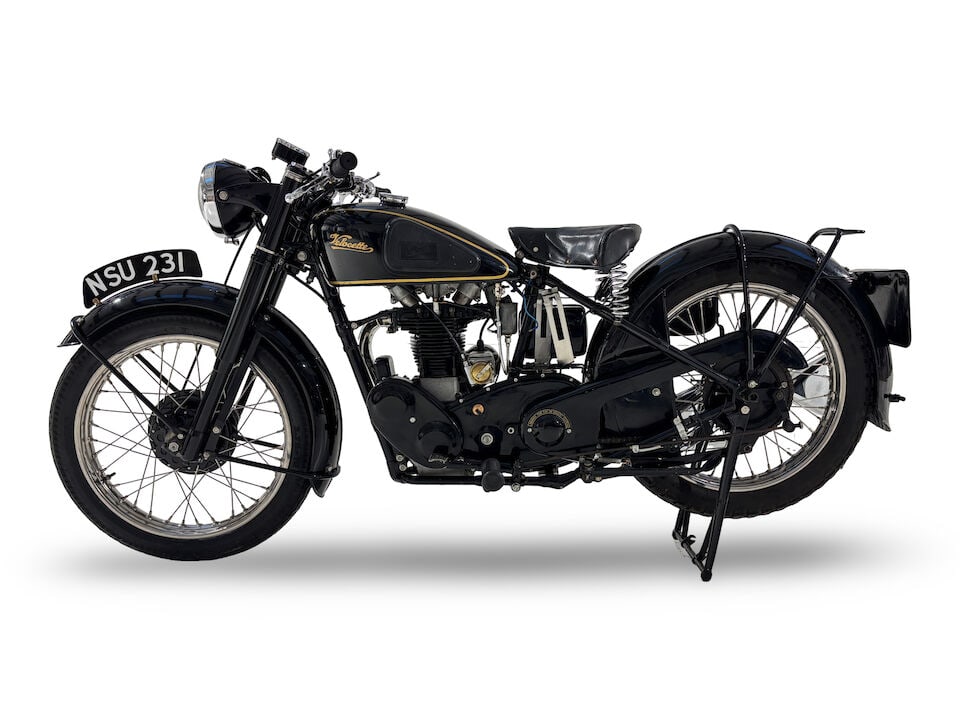 Offered from the estate of the late Len Clutterbuck, 1952/1946 Velocette 349cc MAC Frame no. MB ... - 3