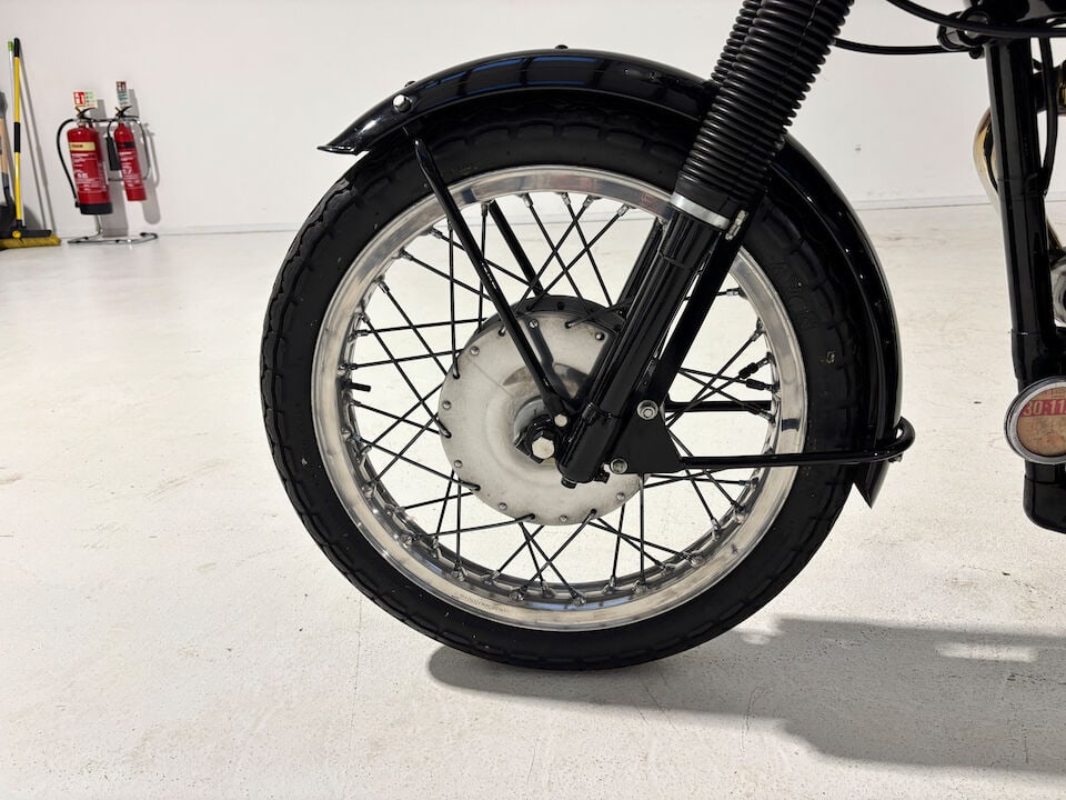 Offered from the collection of the late Len Clutterbuck, 1968 Velocette 499cc Venom Thruxton Fra... - 5