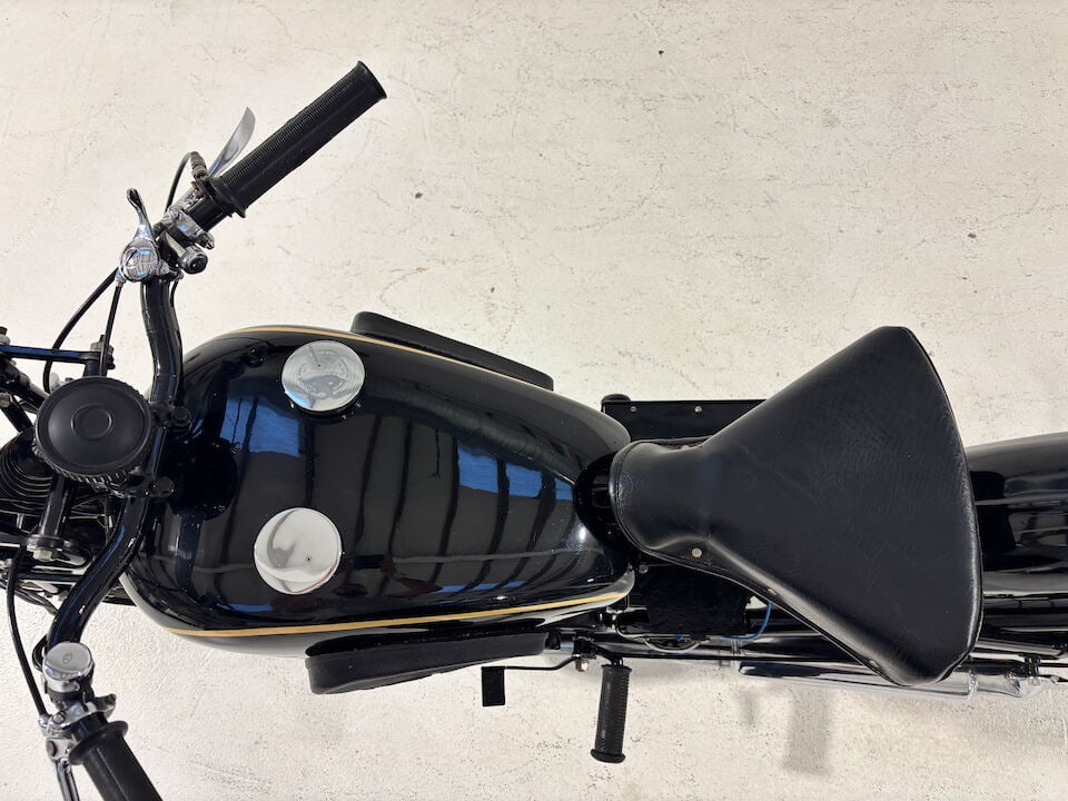 Offered from the estate of the late Len Clutterbuck, c.1939 Velocette 249cc GTP Frame no. GBB750... - 11