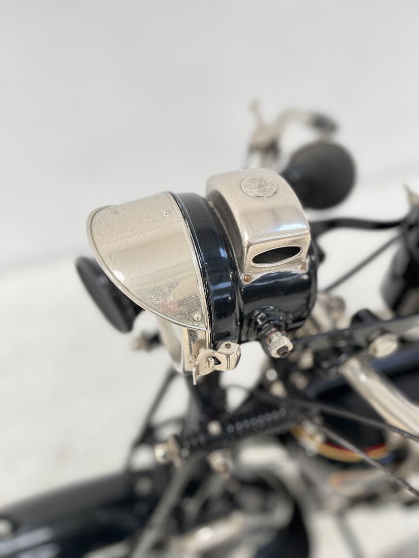 2 previous recorded keepers and single owner for over 60 years, 1923 Raleigh 2¾hp Frame no.... - 11