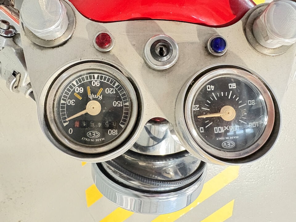 c.1972 MV Agusta 350B Elettronica Frame no. MV350B*21301133 Engine no. MV-2130975 - 11