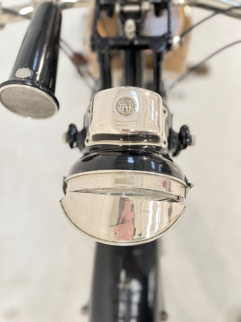 Single owner since 1964, 1927 James 350cc Model 11 Sports Frame no. 8441 Engine no. SS2038 - 19