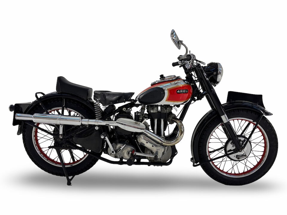 Offered from the estate of the late Len Clutterbuck, 1949 Ariel 350cc Red Hunter Frame no. RF 89...: Offered from the estate of the late Len Clutterbuck 1949 Ariel 350cc Red Hunter Registration no. TMD 530 Frame no. RF 893 Engine no. DJ 527 By 1930, Ariel's Val Page-designed singles had gained a rear