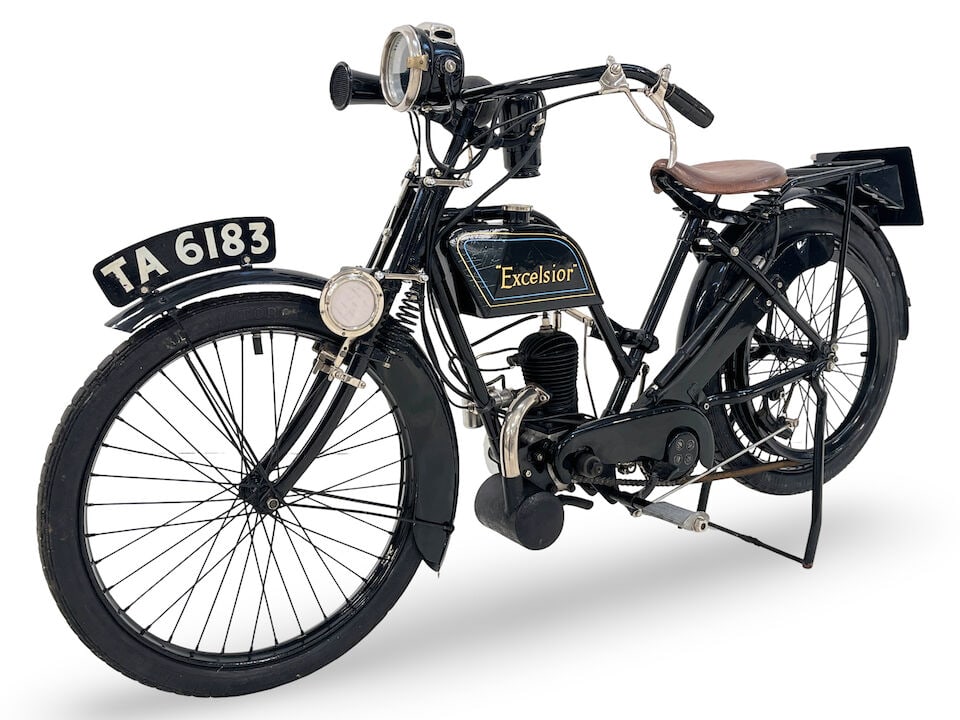 Single owner since 1964, 1923 Excelsior 150cc Lady's model Frame no. 8664 (see text) Engine no. ... - 5