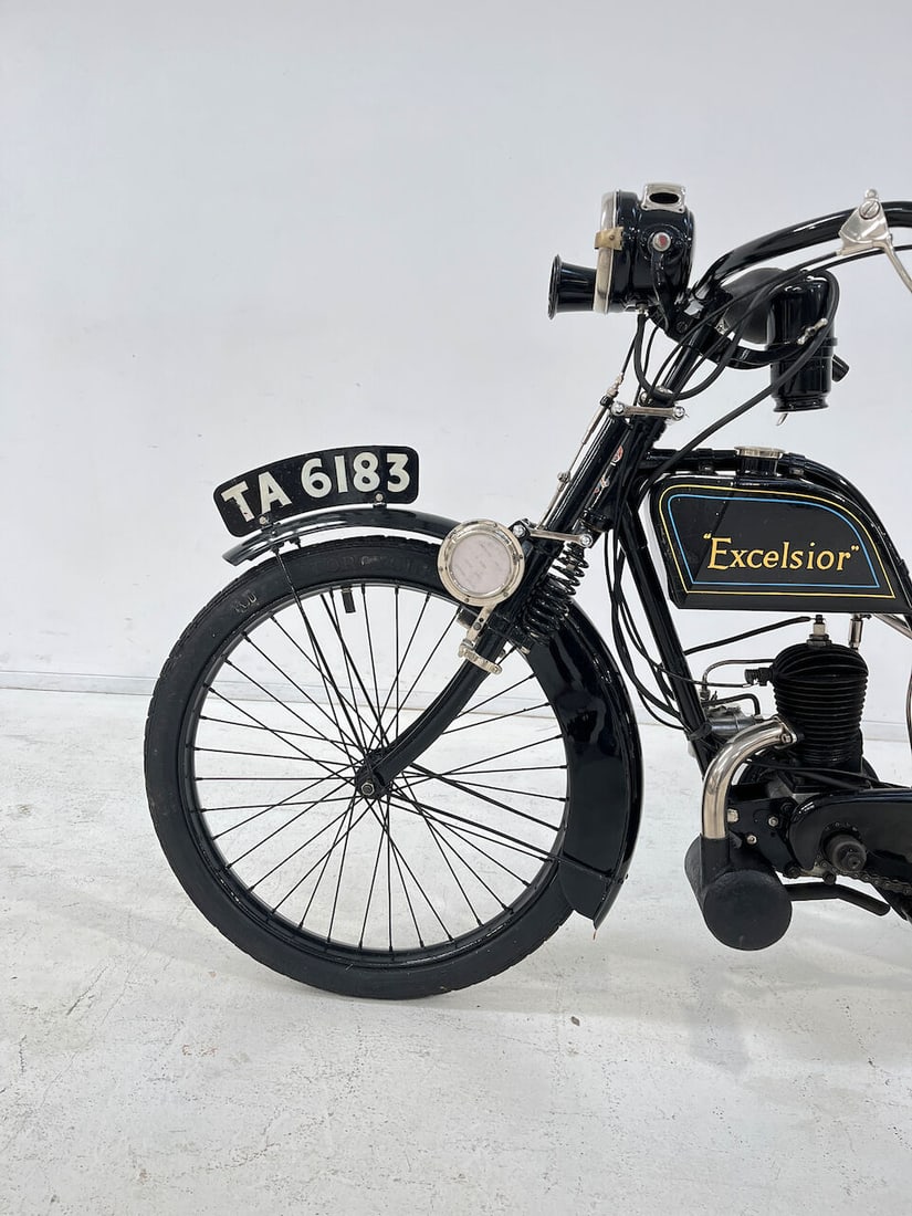 Single owner since 1964, 1923 Excelsior 150cc Lady's model Frame no. 8664 (see text) Engine no. ... - 8