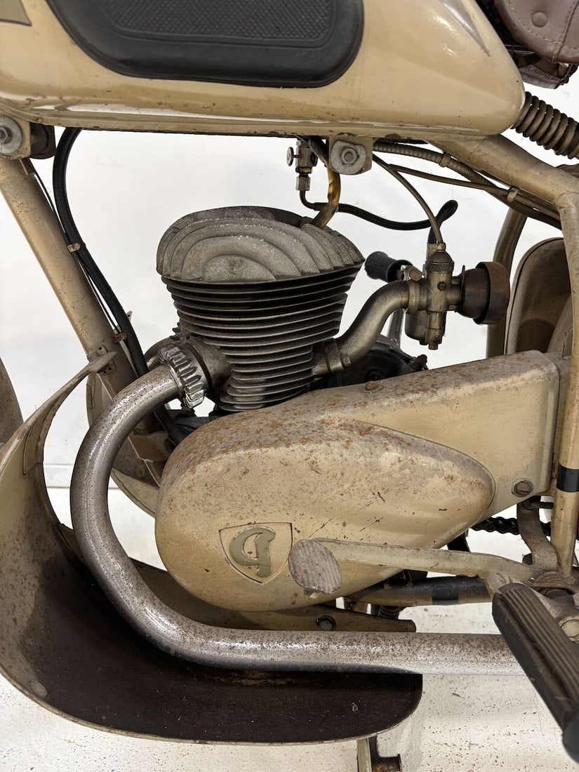 1952 Peugeot 125cc 55TC Frame no. 919827 (to attached plaque) Engine no. 13 CRT 6 - 15