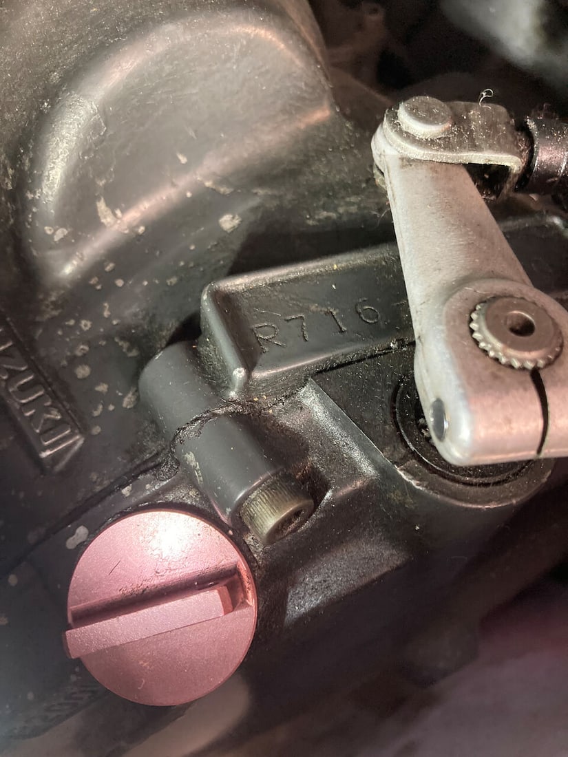 1990 Suzuki GSX-R 750 Slingshot Frame no. GR7AA-102138 Engine no. R716-105404 - 8