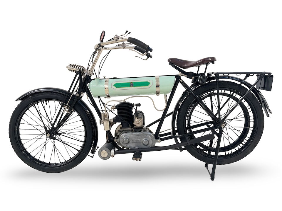 1922 Triumph 225cc Model LW 'Junior' Frame no. 602647 Engine no. 8133 - 2