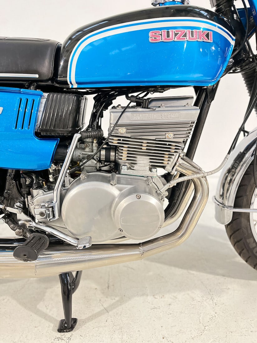 1972 Suzuki 543cc GT550J Frame no. GT550 20257 (see text) Engine no. GT550 21478 - 10