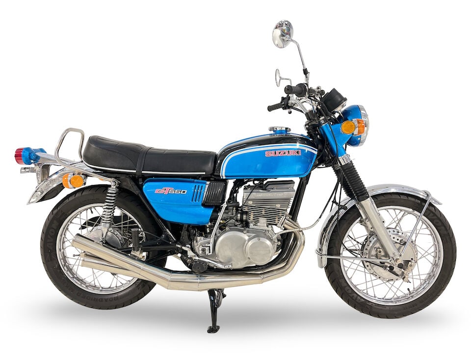 1972 Suzuki 543cc GT550J Frame no. GT550 20257 (see text) Engine no. GT550 21478: 1972 Suzuki 543cc GT550J Registration no. HHR 425K Frame no. GT550 20257 (see text) Engine no. GT550 21478 Suzuki completed their lineup of two stroke triples with the launch of the GT380 and GT550 in