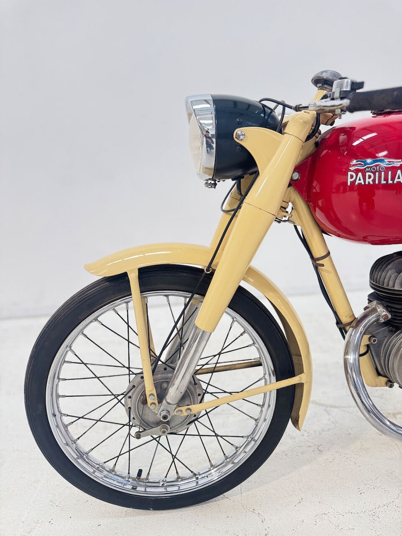 1954 Parilla 125cc Turismo Frame no. 124800 Engine no. 124800 - 5