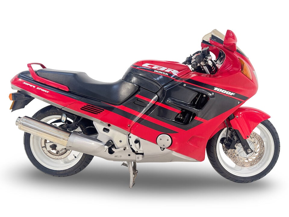 1991 Honda CBR 1000 F-L Frame no. SC24-21054 Engine no. SC09E2105674: 1991 Honda CBR 1000 F-L Registration no. J178 ONK Frame no. SC24-21054 Engine no. SC09E2105674 New for 1987, the CBR1000 (and CBR600) represented Honda's return to the ubiquitous across-the-frame-four