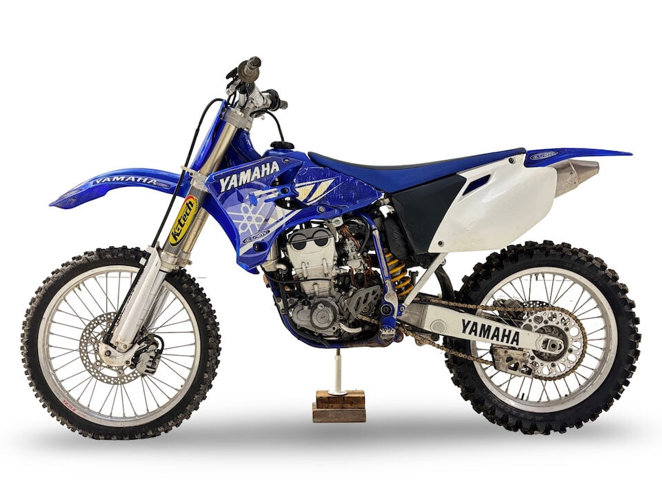 2004 Yamaha YZ450F Moto-Crosser Frame no. CJ05C-001074 Engine no. J318E-000768 - 2