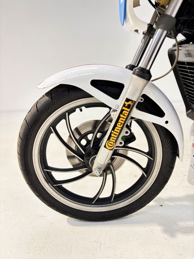 1980 Yamaha RD250LC 'Pro-Am' Racing Motorcycle Frame no. 4L1-001102 Engine no. 4L1-001102 - 6