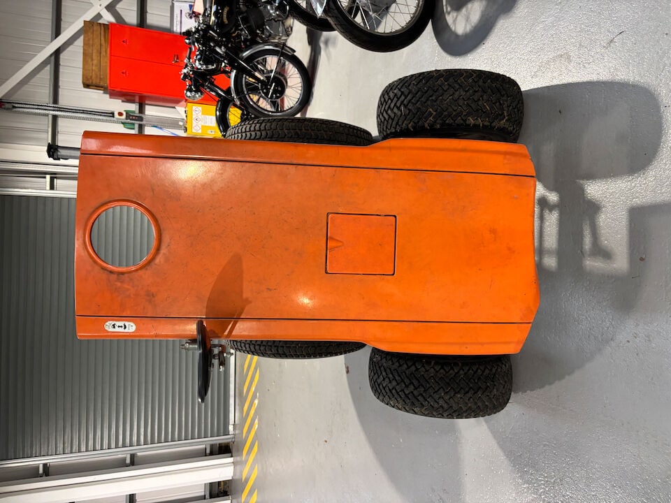 c.1976 Kubota L1501 Tractor Chassis no. 107013 Engine no. unable to locate - 15