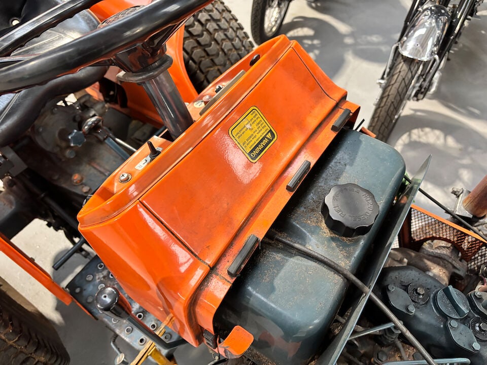 c.1976 Kubota L1501 Tractor Chassis no. 107013 Engine no. unable to locate - 9