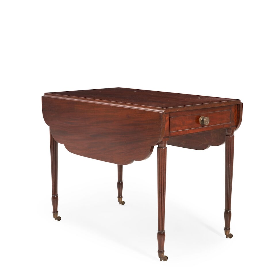 Federal Carved Mahogany Pembroke Table in the manner of Duncan Phyfe, New York, New York, c. 1810: Federal Carved Mahogany Pembroke Table in the manner of Duncan Phyfe, New York, New York, c. 1810 the ovolo top above a skirt with an inlaid band crossing the front of the single drawer, with