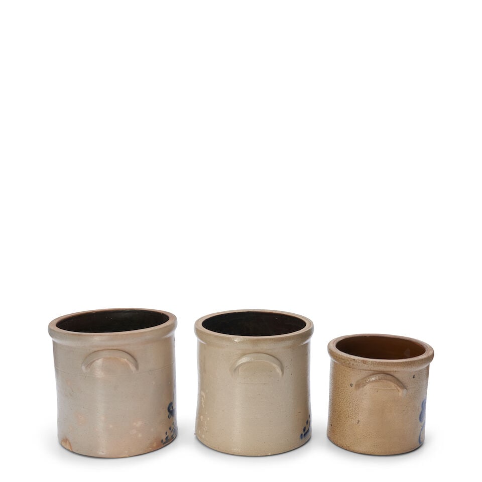 Three Salt-glazed Stoneware Handled Crocks United States, late 19th century - 2