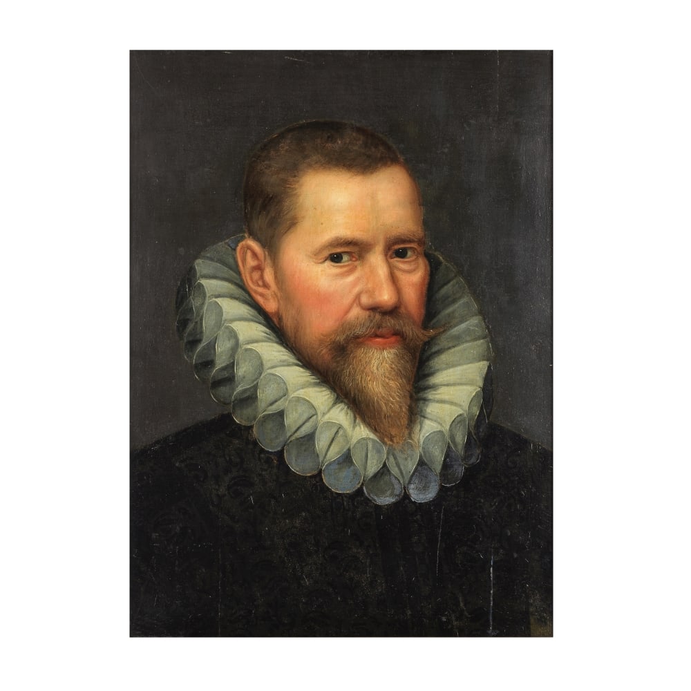 ENTOURAGE DE PAULUS MOREELSE (Utrecht, 1571-1638) Portrait d'homme à la collerette: ENTOURAGE DE PAULUS MOREELSE (Utrecht, 1571-1638) Portrait d'homme à la collerette ENTOURAGE OF PAULUS MOREELSE (Utrecht, 1571-1638) Portrait of a man with a ruff Oil on panel 53.8 x 38.6 cm (21