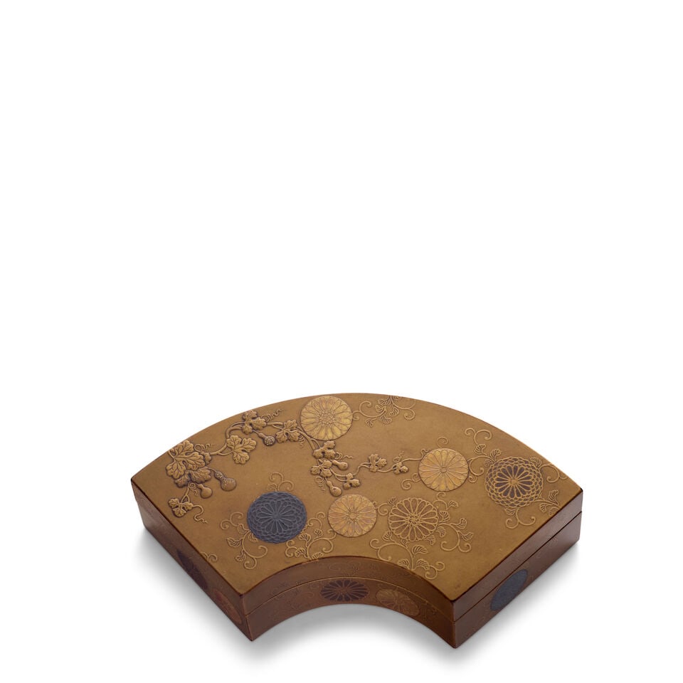 A FAN-SHAPED KOBAKO (SMALL BOX) Edo period (1615-1868) or Meiji era (1868-1912), 19th century