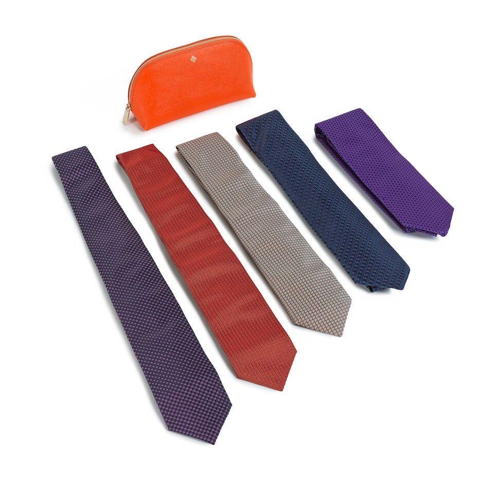 Patek Philippe. A Lot of accessories (6) Patek Philippe. Lot d'accessoires (6) (1 of 2)