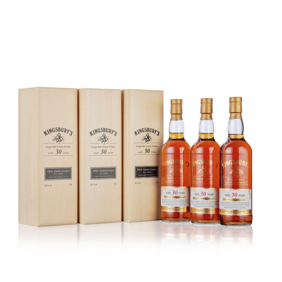 Kingsbury 30 Year Old Speyside Single Malt (3x 70cl): Kingsbury 30 Year Old Speyside Single Malt (3x 70cl) Region: speyside, single malt Fill Level: filled to 70cl Capsule: good condition Label: good labelling Packaging: in original presentation case Alc