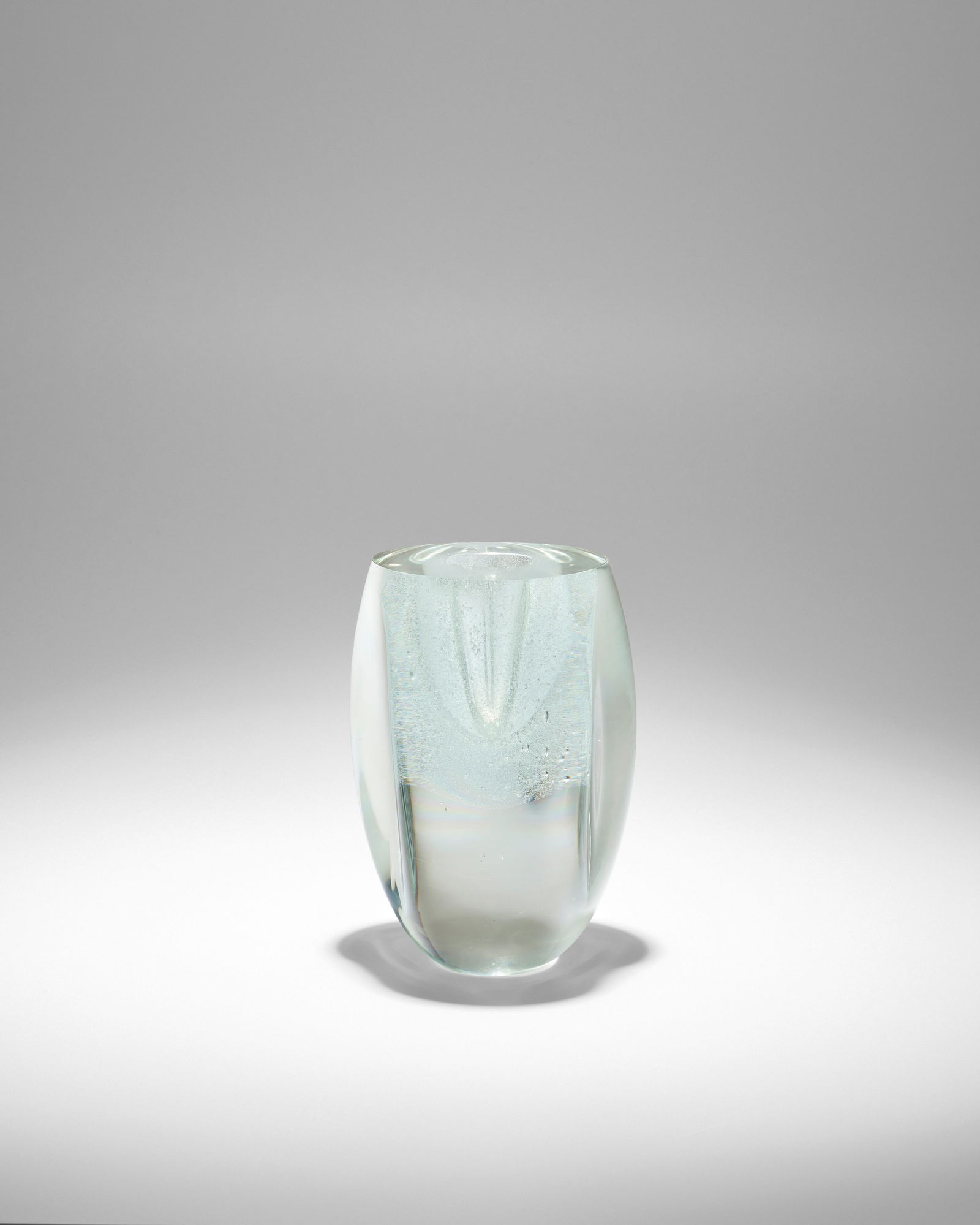 TIMO SARPANEVA (1926-2006) Exhibition 'Claritas' Vase1984stick-blown glass, engraved 'TIMO SARPA...: TIMO SARPANEVA (1926-2006) Exhibition 'Claritas' Vase 1984 stick-blown glass, engraved 'TIMO SARPANEVA IITTALA 1984 C 1289' height 9 3/8in (23.8cm); width 5 1/2in (14cm) Footnotes: Provenance Private