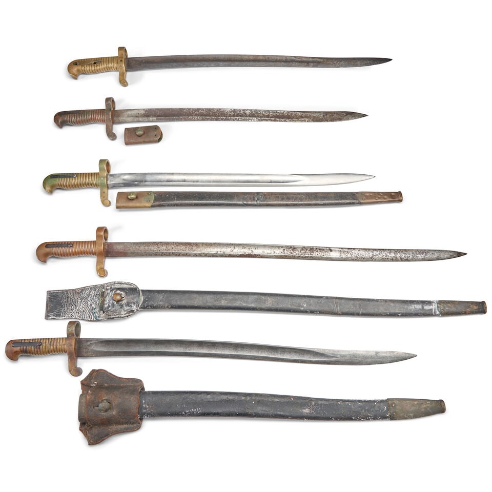 FIVE 19TH CENTURY SWORD BAYONETS. (1 of 1)