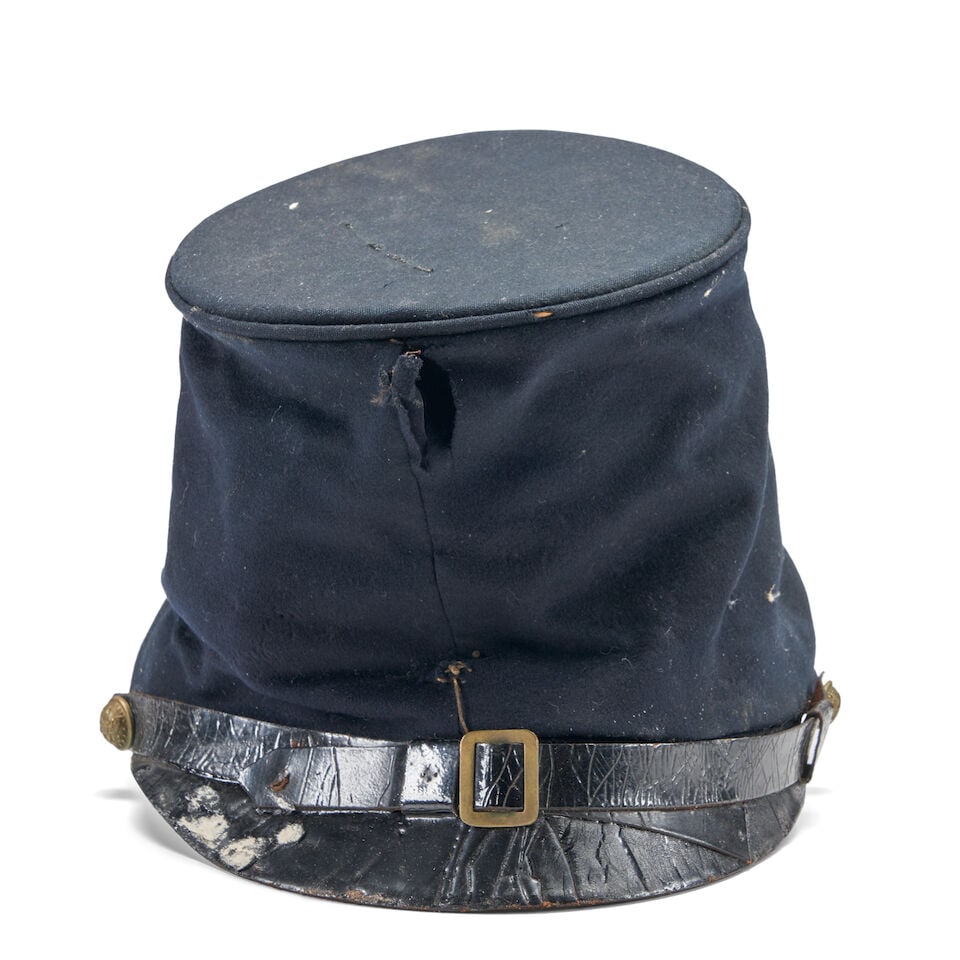 A CIVIL WAR OFFICER'S GRADE FORAGE CAP, (1 of 4)