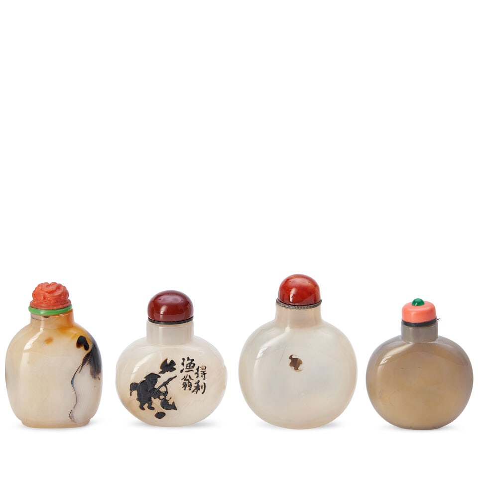 Four Agate Snuff Bottles, China, (4) - 2