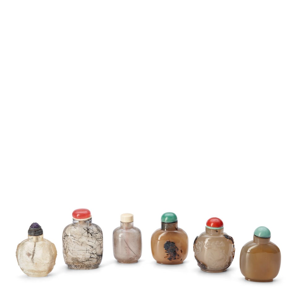 Six Agate and Rock Crystal Snuff Bottles, China, (5) - 2
