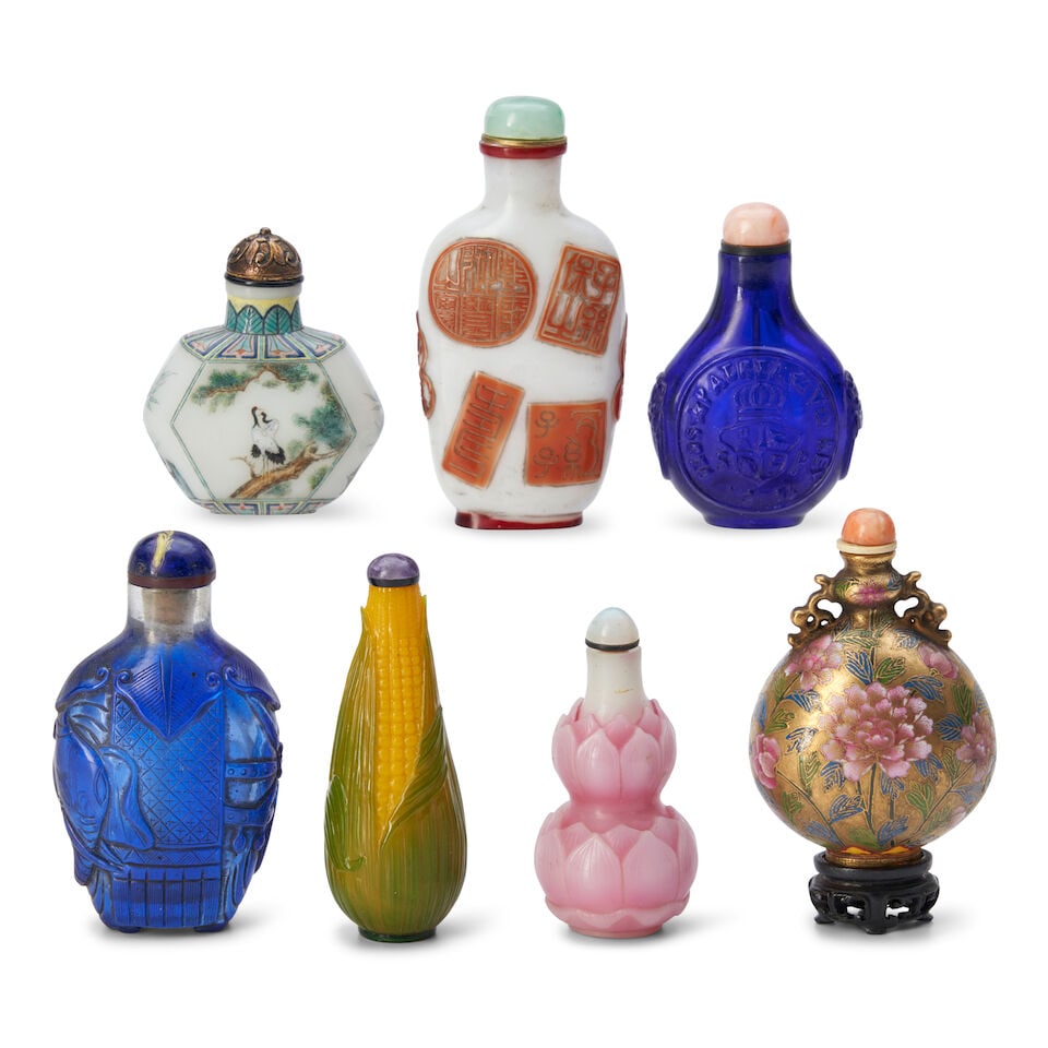 A Group of Seven Glass and Enameled Snuff Bottles, China, (7) - 2