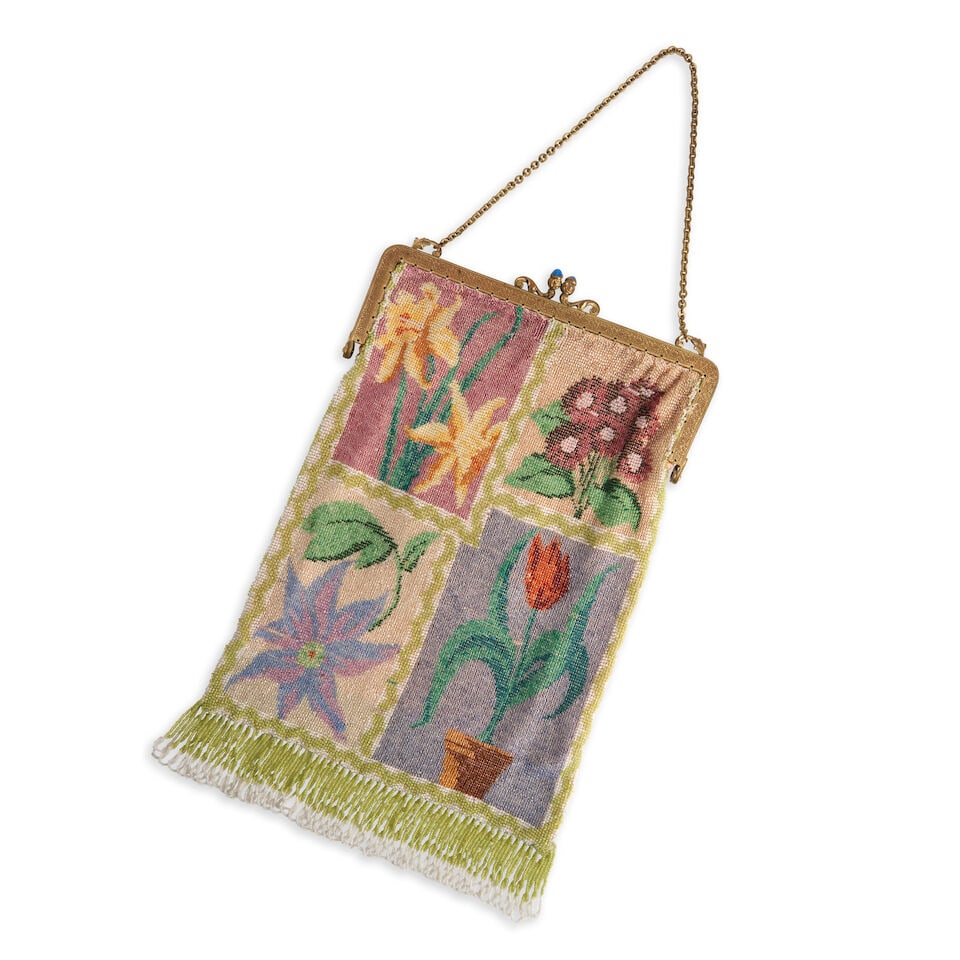 Austrian Glass Beaded Purse, woven glass beads, silk taffeta, gilt metal frame and chain with en... - 3