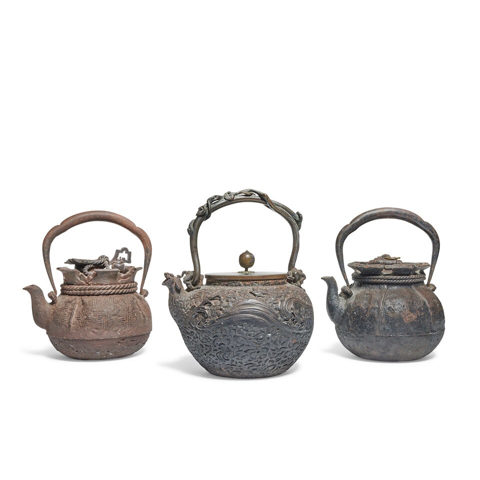 A GROUP OF THREE IRON TETSUBIN Japan, Meiji period (6) - 2