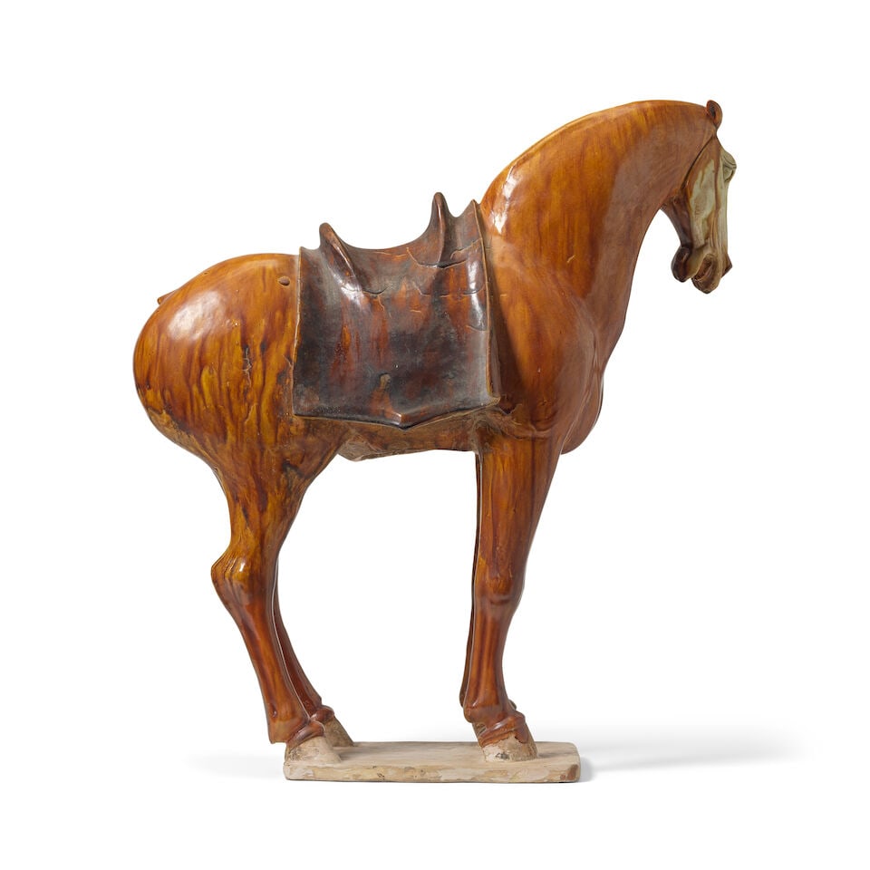 A LARGE AMBER AND BROWN-GLAZED POTTERY HORSE Tang Dynasty - 2