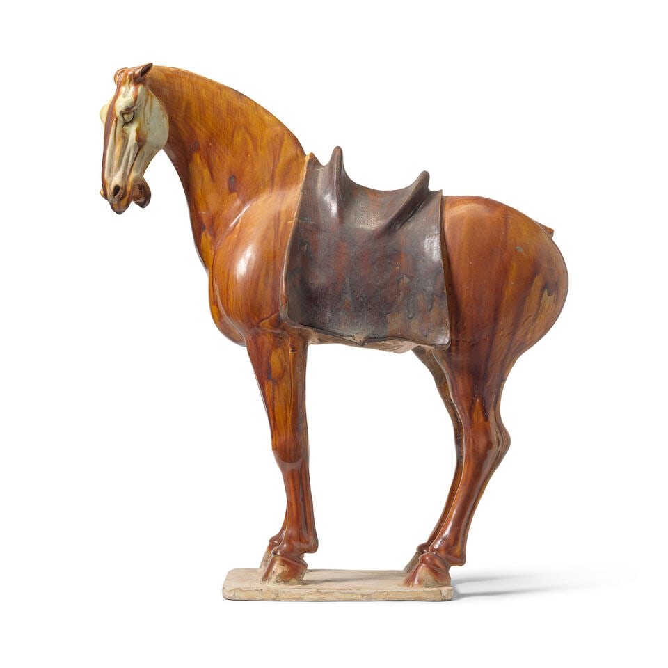A LARGE AMBER AND BROWN-GLAZED POTTERY HORSE Tang Dynasty - 4