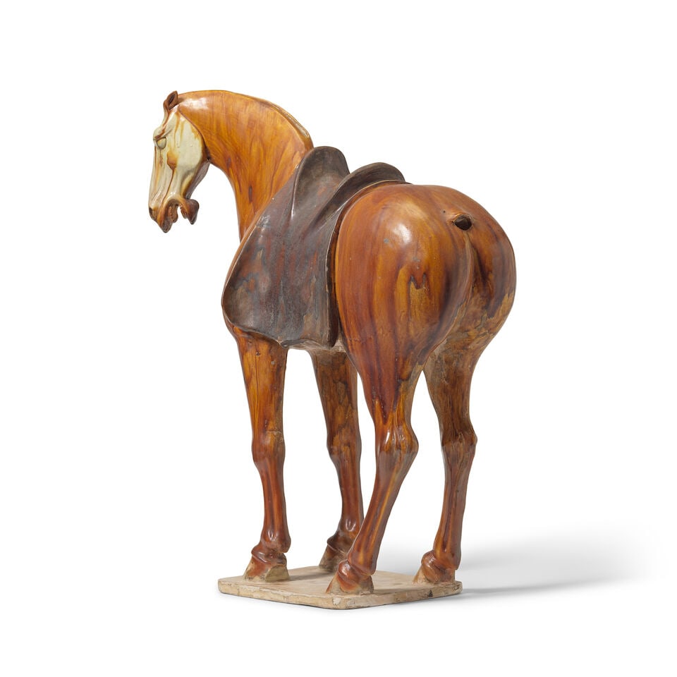 A LARGE AMBER AND BROWN-GLAZED POTTERY HORSE Tang Dynasty - 5
