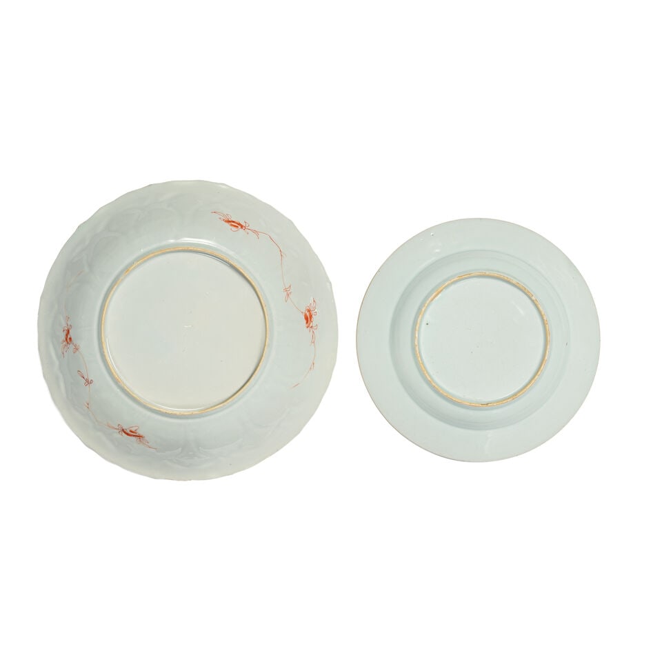 TWO GILT AND IRON-RED-DECORATED DISHES Kangxi (2) - 2